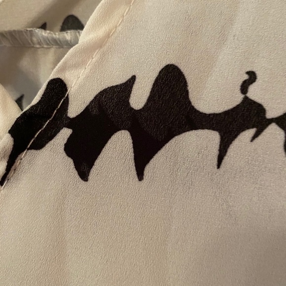 Blouse - Picture 3 of 3